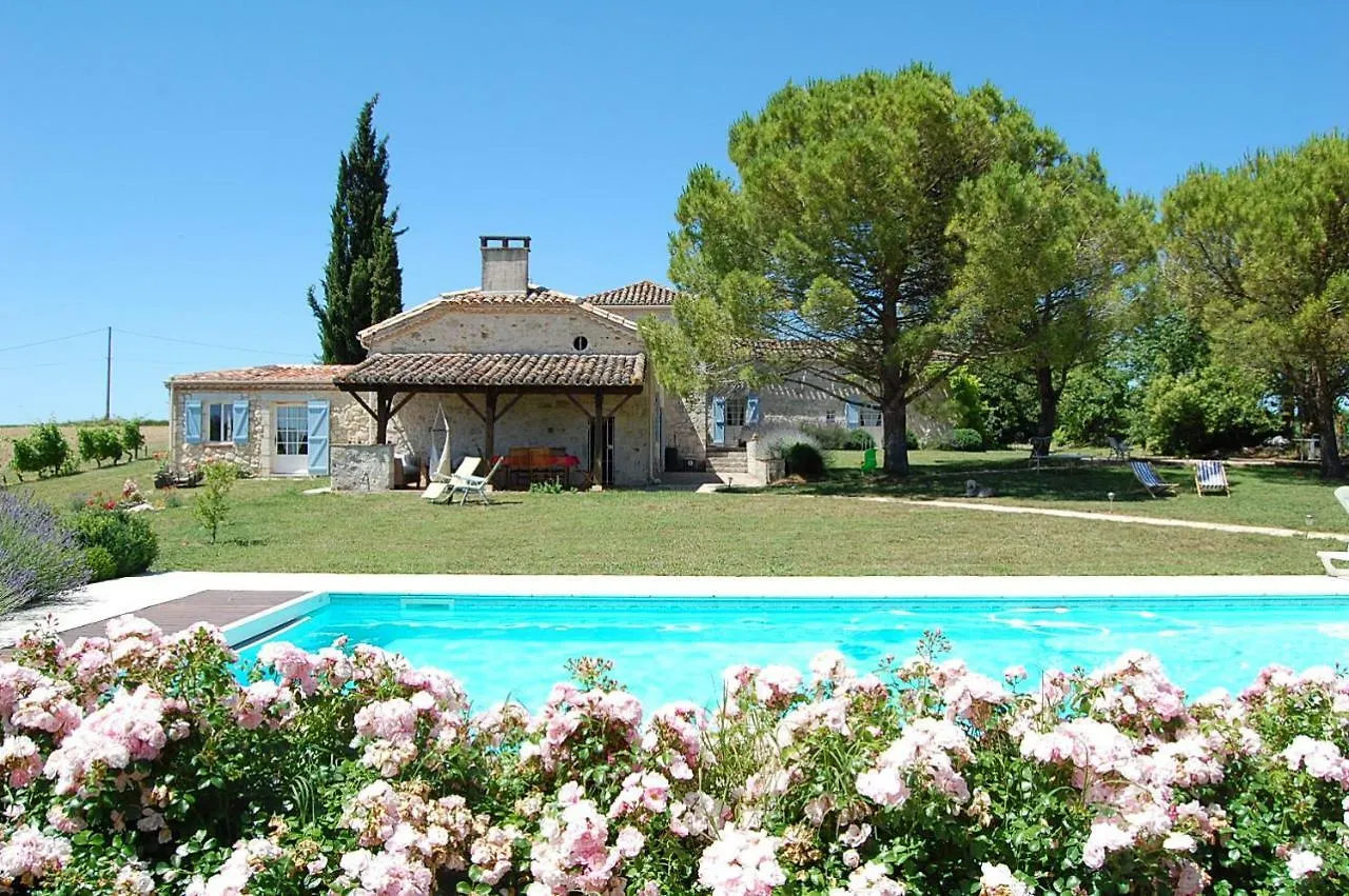 Maison D'Hote Lapiade Hotel Touffailles Guest house