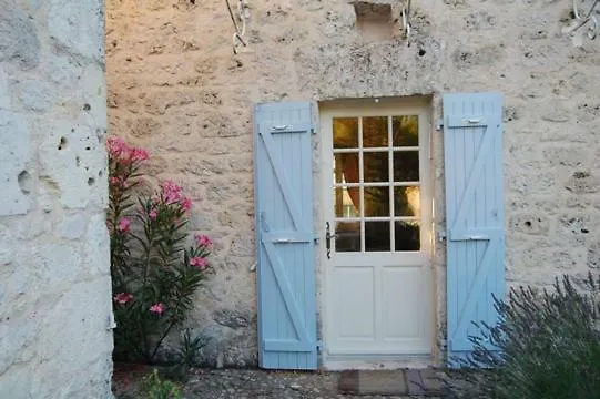 Guest house Maison D'Hote Lapiade Hotel Touffailles